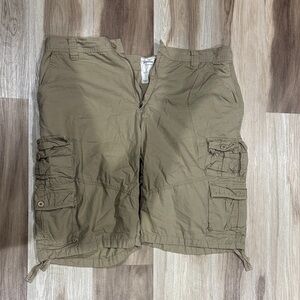 Men's Olive Cargo Shorts